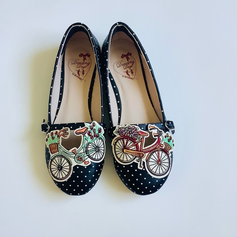 Vegan Leather Flats size 5.5